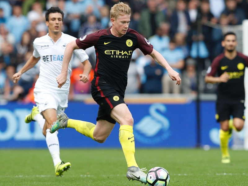 Manchester City, De Bruyne absent un mois