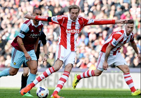 LIVE: Stoke City 3-1 West Ham