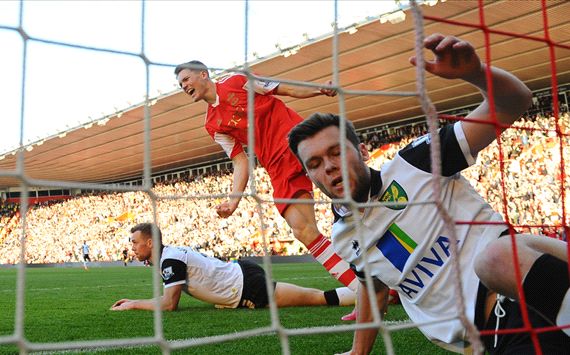 Sam Gallagher Jonathan Howson Southampton Norwich City EPL 03152014