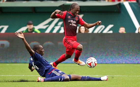 Bakary Soumare, Chicago Fire; Diego Chara, Portland Timbers; Major League Soccer 03162014