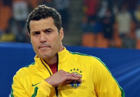 Scolari confirms Julio Cesar's World Cup spot