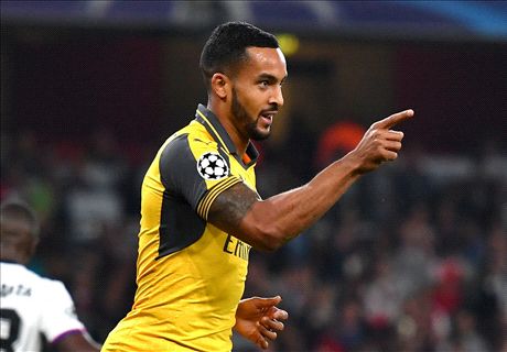 Walcott leads UCL Team of the Week