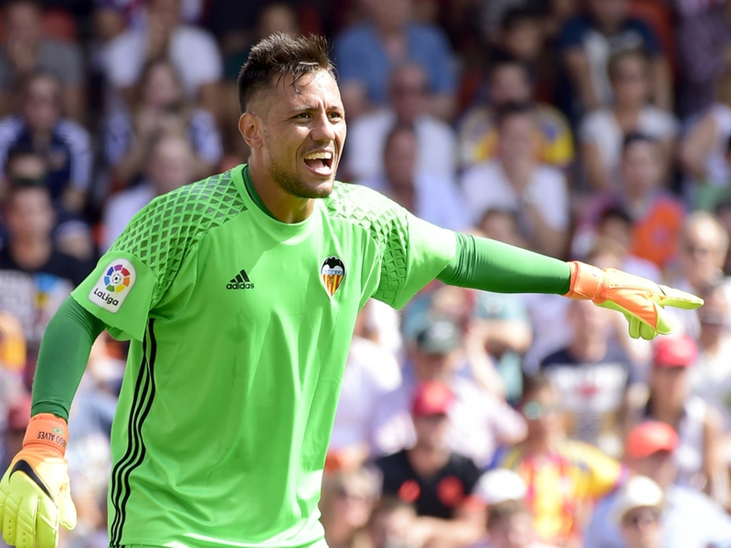 VIDEO - Diego Alves arrête deux pénaltys pour Valence face à l'Atlético Madrid