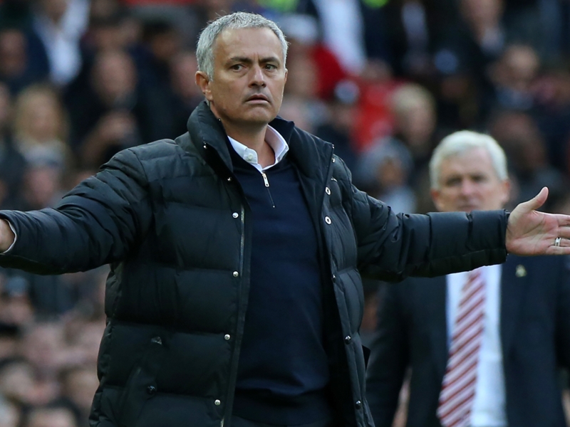 Manchester United, Mourinho fait pire que Van Gaal