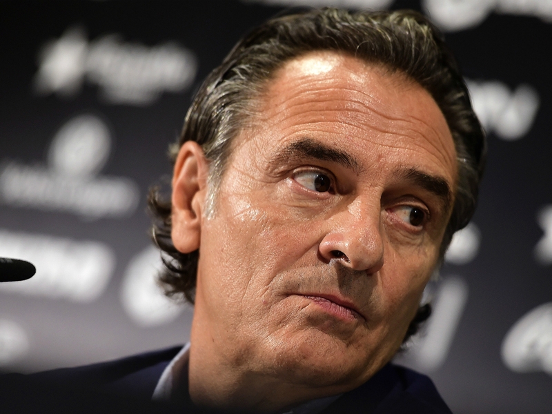 Prandelli : "Un honneur de rejoindre Valence"