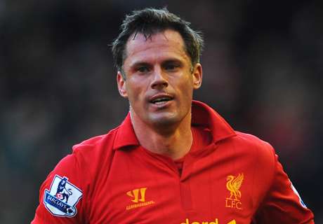 Carragher: Luis Suárez es irremplazable