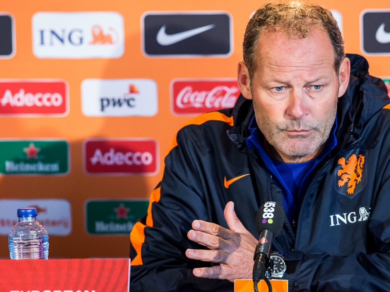 Pays-Bas, Blind vise la victoire contre la France
