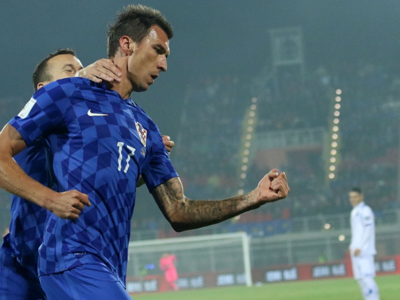 Mandzukic se réveille en claquant un triplé