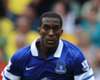 Everton defender Distin would happily help Liverpool win the title