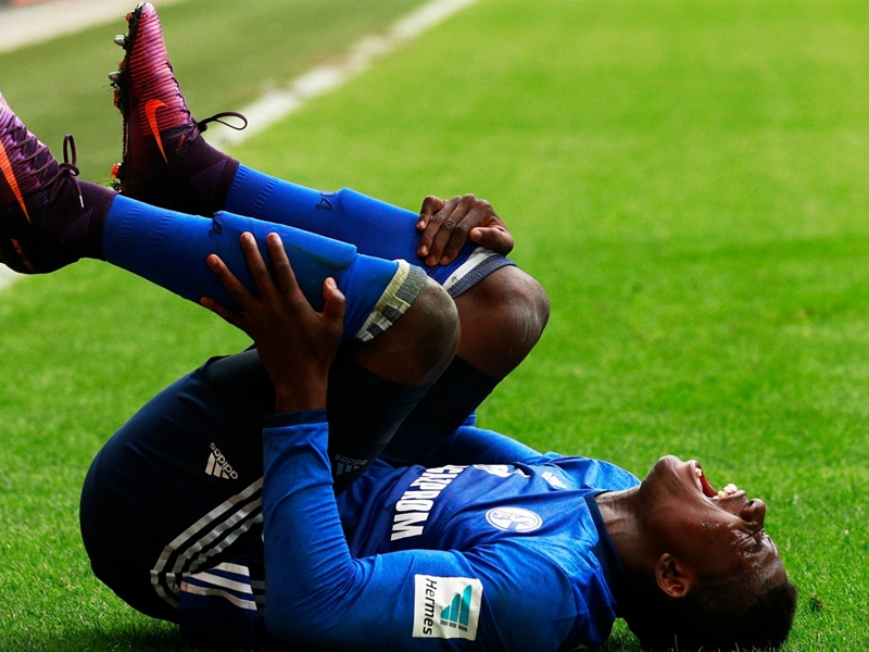 Schalke 04, grave blessure pour Embolo ?