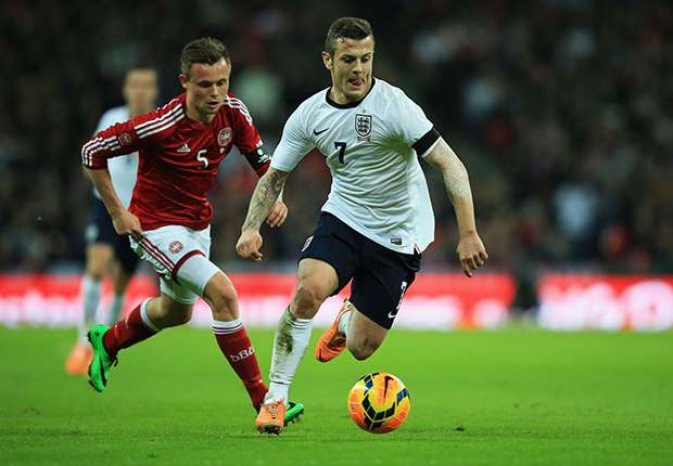 Wilshere & Oxlade-Chamberlain in as Hodgson names youthful England 2014 World Cup squad