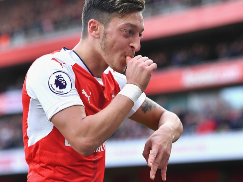 Arsenal, Wenger :"Özil ? Si vous avez une bonne banque, appelez-moi"