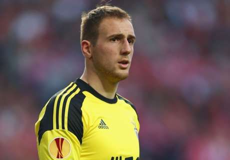 Atletico replace Courtois with Oblak