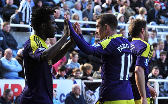 Pablo Hernandez Wilfried Bony Newcastle United Swansea City Premier League 19042014