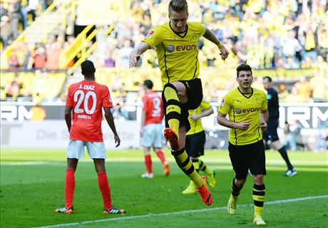 Bundesliga Team of the Week: Reus stars again