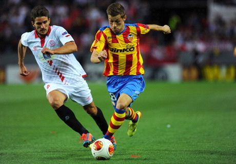 Live: Sevilla 2-0 Valencia