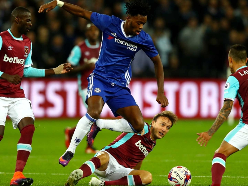 Batshuayi FAILS in cup audition for Diego Costa's place in West Ham loss