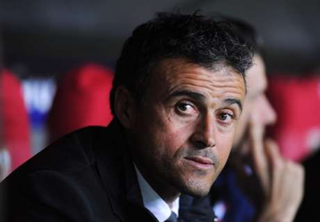Luis Enrique coy on Barcelona link