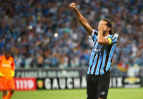 Boca busca a Hernán Barcos