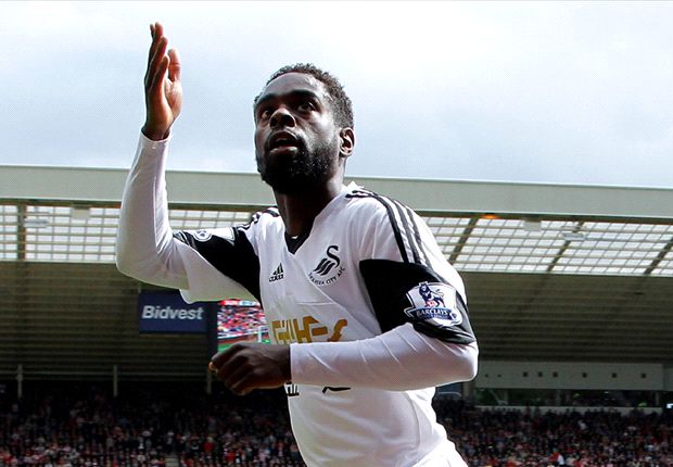 Nathan Dyer Tak Gentar Hadapi Manchester United