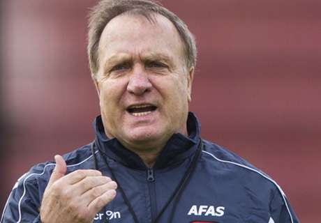 Advocaat agrees to take Serbia job