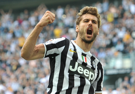 Juventus 3-0 Cagliari: Juve hits 100
