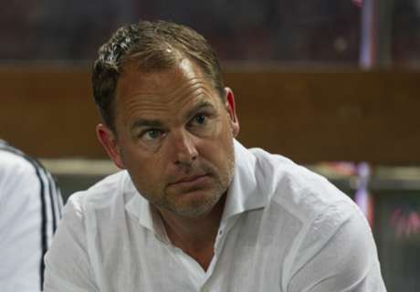 Mondial 2014, De Boer pense que Suarez a besoin d'une aide psychologique