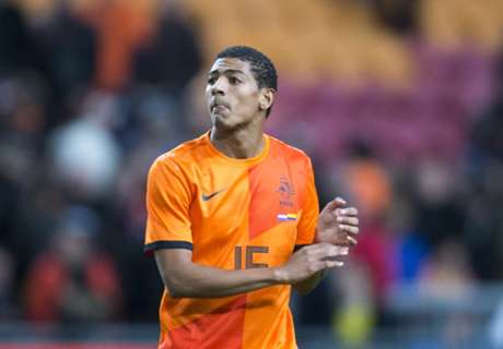Sunderland anuncia Van Aanholt
