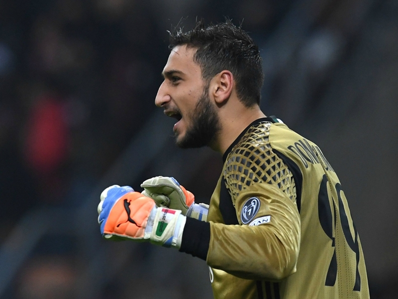 Milan, Berlusconi : "On a refusé des offres pour Donnarumma"