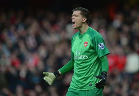 Who should be Arsenal's first-choice goalkeeper?