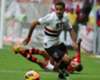 Douglas celebra partida longe da Arena da Baixada