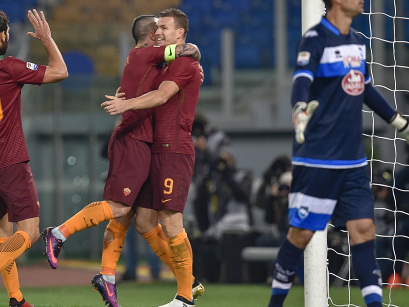 Roma-Pescara 3-2, la Roma rebondit