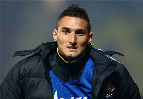 Cardiff sign Macheda