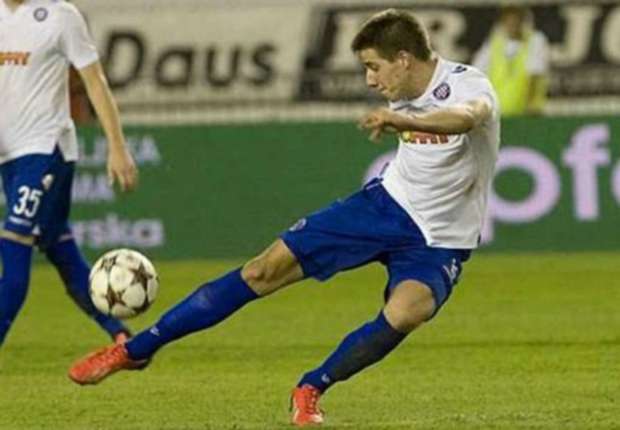 Official: Chelsea sign Croatia youngster Pasalic 