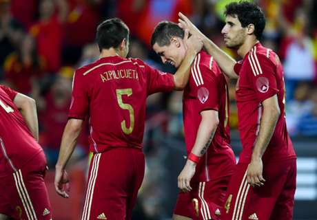 Tests: Dzeko sticht Drogba aus