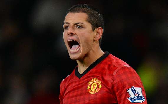 Mexico coach Herrera: Hernandez should leave Manchester United