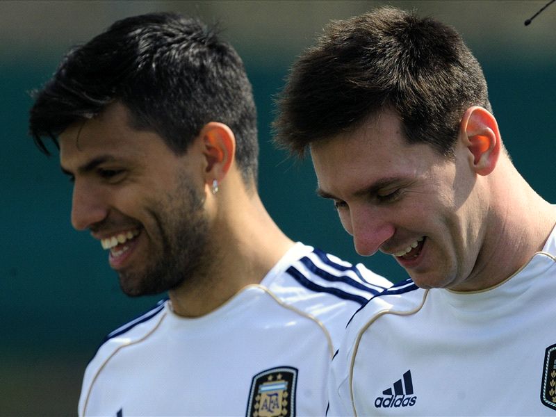 Messi said 'don't cheat on me' - Aguero