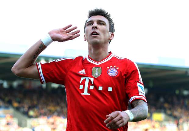 Mandzukic puts Arsenal and Chelsea on red alert