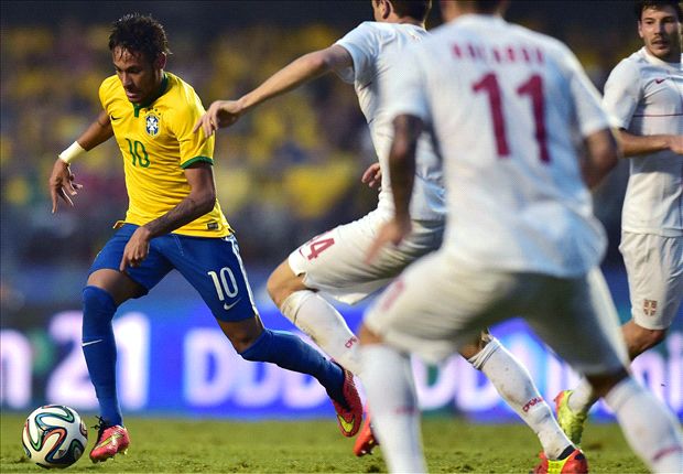 Ronaldo backs Neymar to light up World Cup