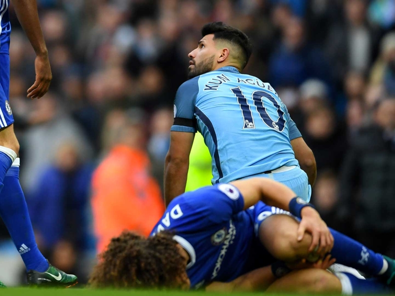 David Luiz given time to recover from Aguero's horror tackle
