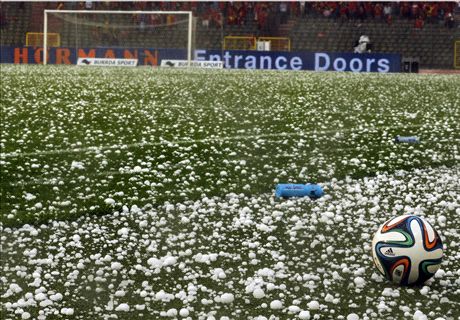 Hailstorm halts Belgium - Tunisia