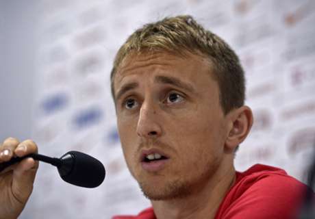 Modric suffers thigh tear