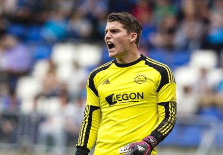 Ajax verhuurt Van der Hart aan Eagles