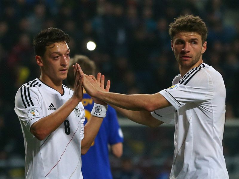 Mesut Ozil Thomas Muller Germany World Cup qualifier 22032013