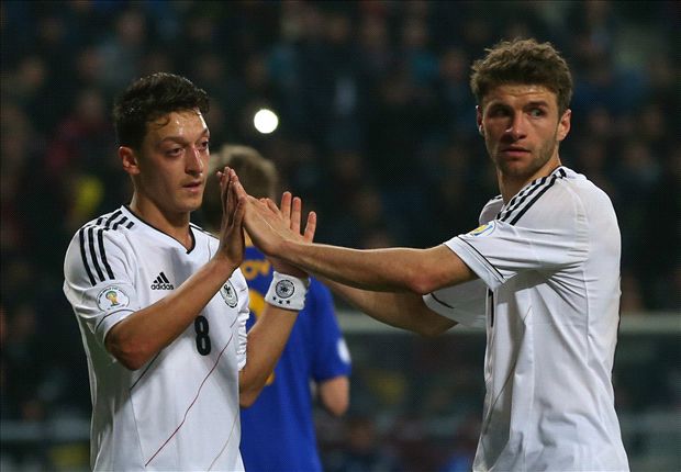 Озил и Мюллер