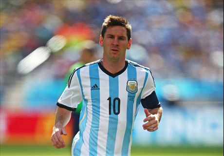 Nesta: Messi has the edge over Ronaldo