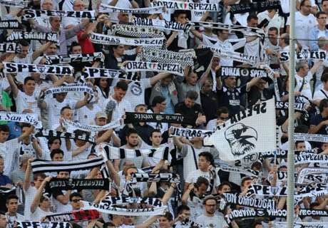Volantini 'I love you', Spezia multato