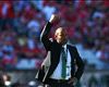 Valencia hire Nuno to replace Pizzi