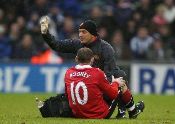 曼联首席军医宣布退休 - Goal.com