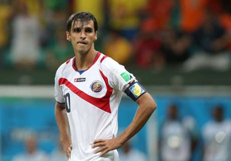 Mercato, Bryan Ruiz plait à Palerme